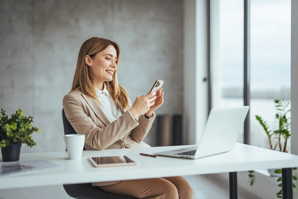 Featured image: What Should a Staffing Agency Cold Call Script Actually Say?